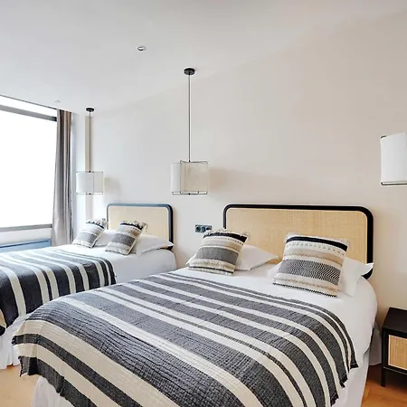 Refurbished - 2bd-8p - Place D'italie דירה *